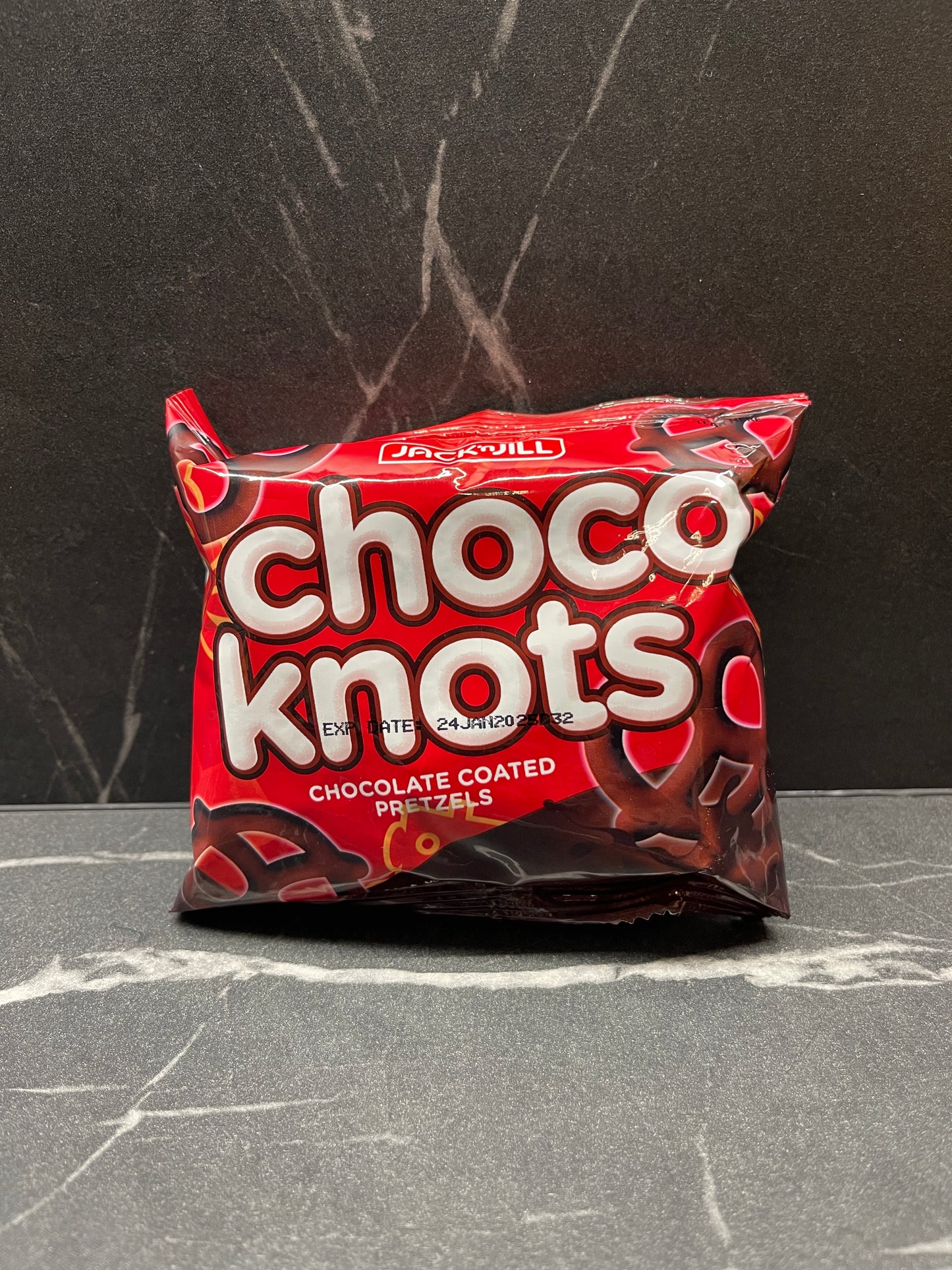 J&J Pretzels Choco Knots 28g